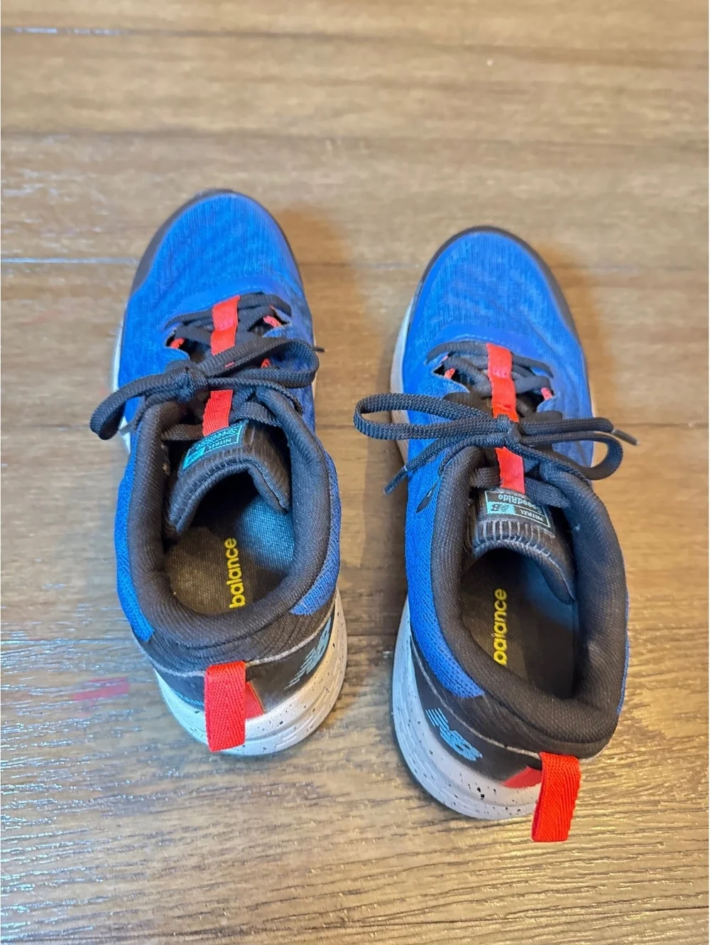 New Balance Men's Running Shoes Blue and Black Size 9